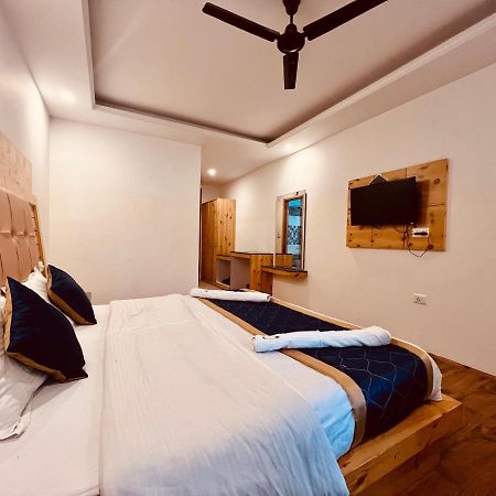 The Radhika - A Luxury Resort In Mountains Manāli Exterior foto